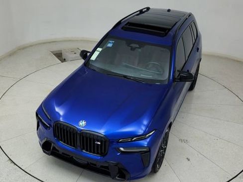 Used 2025 BMW X7 M60i image 86