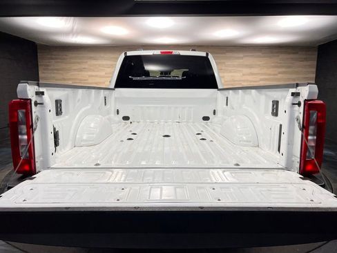 Used 2025 Ford F350 XLT image 19