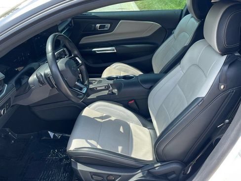 Used 2024 Ford Mustang GT Premium w/ GT Performance Package RWD image 11