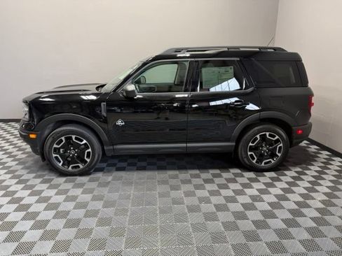 Used 2023 Ford Bronco Sport Outer Banks w/ Tech Package AWD/4WD image 6