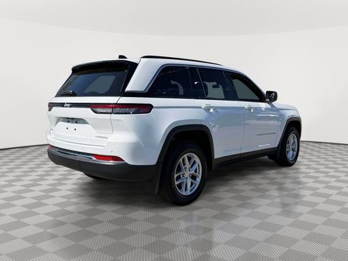 Used 2025 Jeep Grand Cherokee Laredo X w/ Luxury Tech Group I AWD/4WD image 10