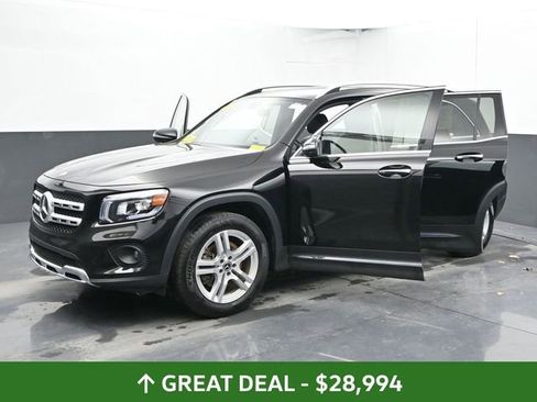 Used 2023 Mercedes-Benz GLB 250 4MATIC image 55