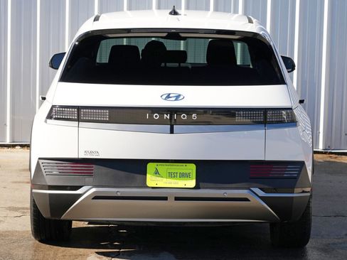 Used 2024 Hyundai Ioniq 5 SEL image 49