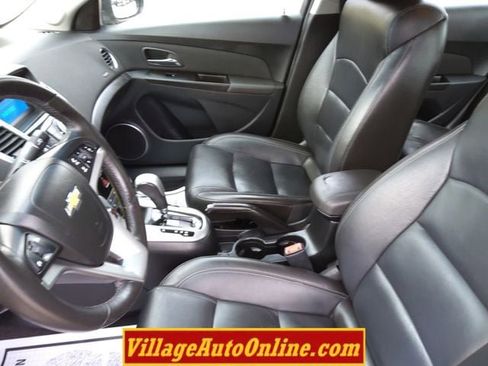 Used 2012 Chevrolet Cruze LT image 16
