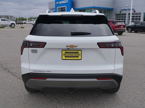 Used 2025 Chevrolet Equinox LT w/ Convenience Package II AWD/4WD image 7
