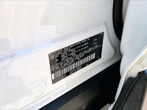 Used 2020 Toyota RAV4 Limited w/ Limited Grade Weather Package AWD/4WD image 35