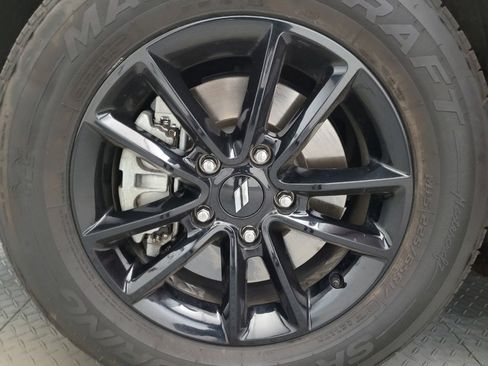 Used 2019 Dodge Grand Caravan SXT w/ Blacktop Package FWD image 31