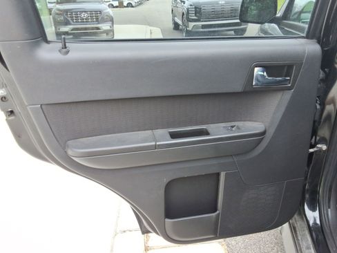 Used 2012 Ford Escape Limited AWD/4WD image 22