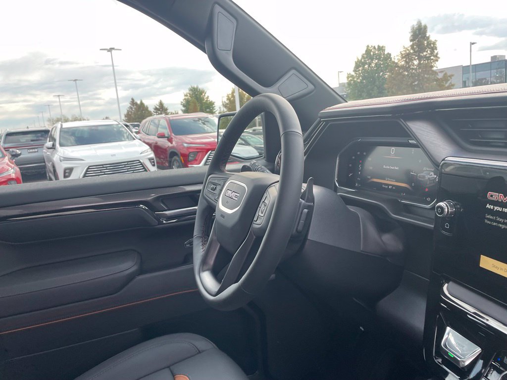 New 2026 GMC Sierra 1500 AT4 w/ AT4 Premium Package AWD/4WD image 31