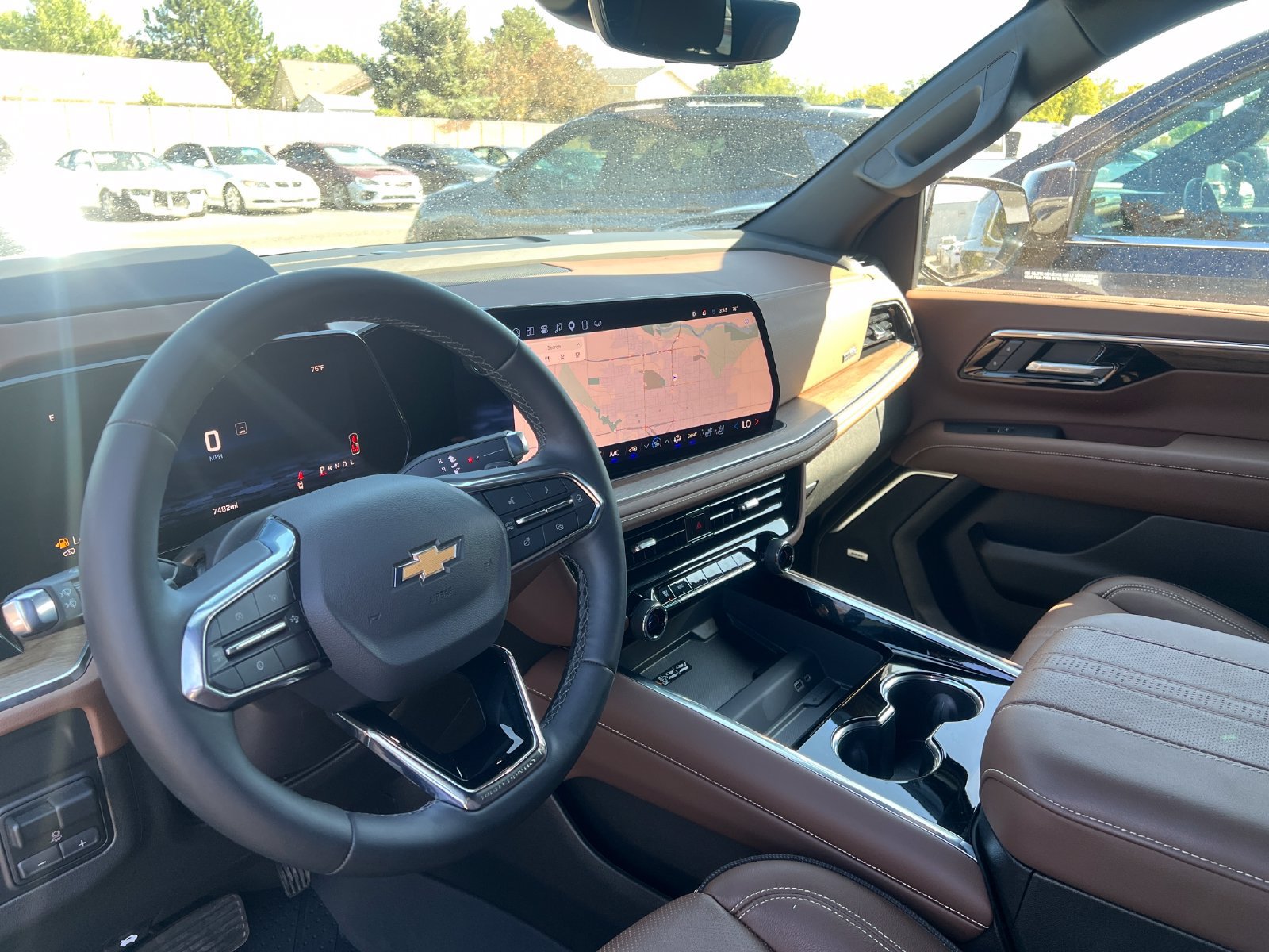 Used 2025 Chevrolet Tahoe High Country AWD/4WD image 36