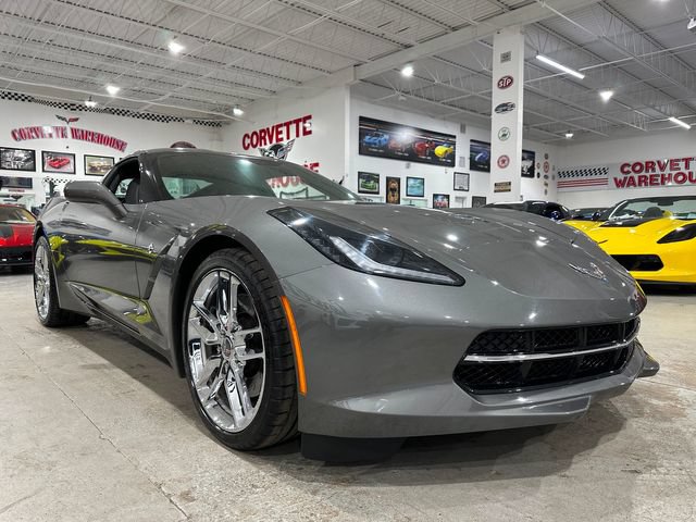 Used 2015 Chevrolet Corvette Stingray Coupe w/ 3LT Preferred Equipment Group RWD image 4