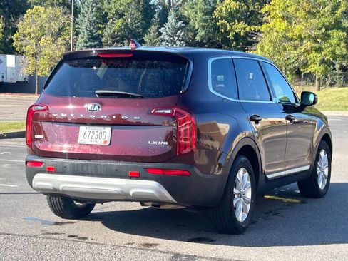 Used 2020 Kia Telluride LX image 3