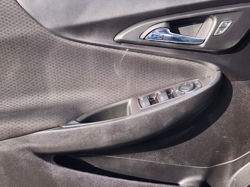 Used 2019 Chevrolet Malibu LT image 23