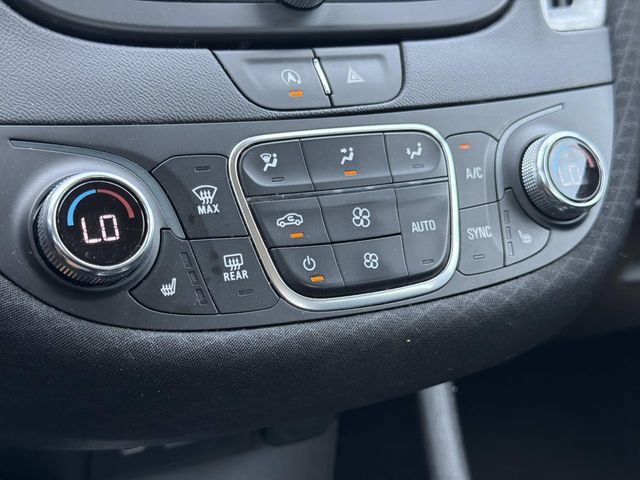 Used 2024 Chevrolet Malibu LT FWD image 23