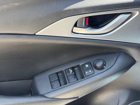 Used 2019 MAZDA CX-3 Sport FWD image 5