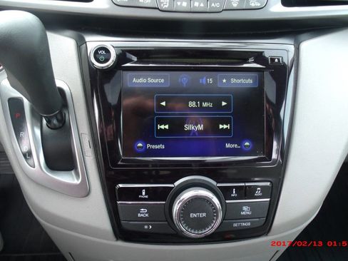 Used 2014 Honda Odyssey EX-L image 25