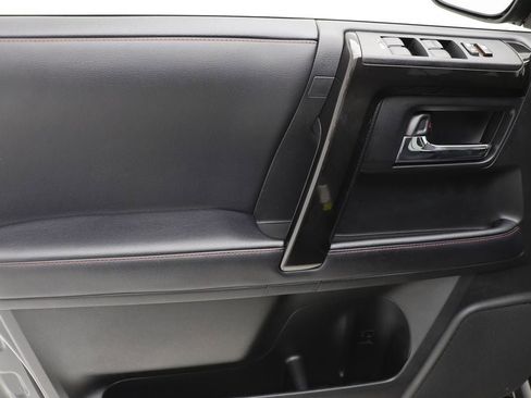 Used 2024 Toyota 4Runner TRD Off-Road Premium image 16