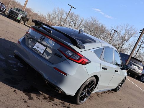 Certified 2024 Honda Civic Sport Touring image 7