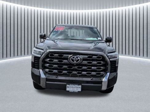 Used 2022 Toyota Tundra Platinum w/ Advanced Package AWD/4WD image 16