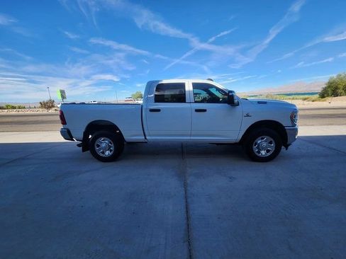 Used 2024 RAM 3500 Tradesman w/ Chrome Appearance Group image 4