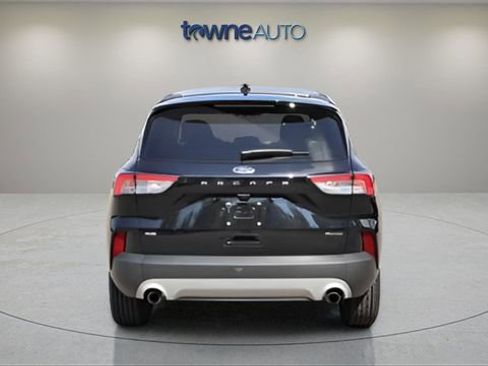 Used 2022 Ford Escape SE w/ Convenience Package image 4