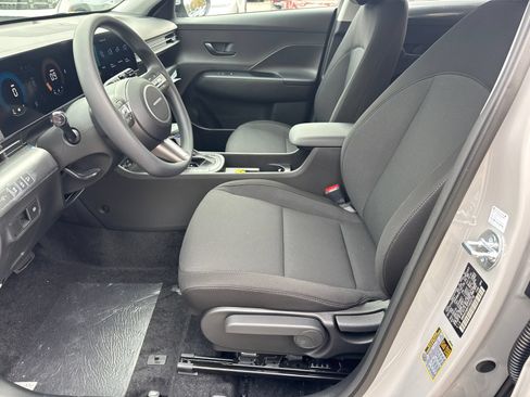 New 2026 Hyundai Kona SE FWD image 10