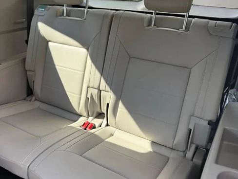 Used 2022 Volkswagen Atlas SE FWD image 13