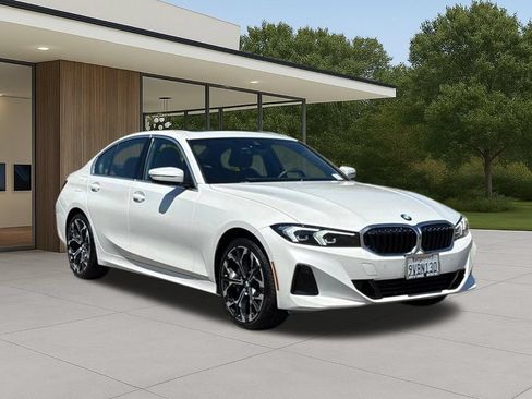 Used 2026 BMW 330i Sedan w/ Premium Package RWD image 6