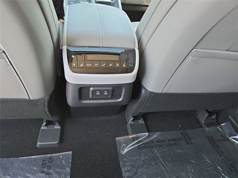 New 2026 INFINITI QX60 Luxe w/ Cargo Package image 22
