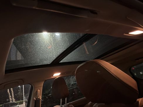 Used 2019 Subaru Ascent Touring w/ Popular Package #3 image 4