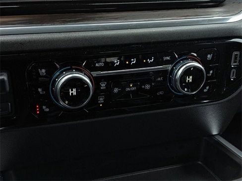 Certified 2025 GMC Sierra 1500 SLT w/ SLT Premium Plus Package image 22