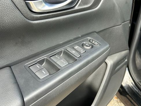 Used 2025 Honda CR-V EX image 26