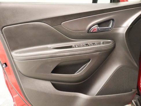 Used 2020 Buick Encore Preferred image 17