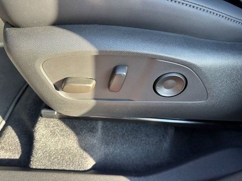 New 2025 GMC Acadia Elevation w/ Elevation Premium Package image 26