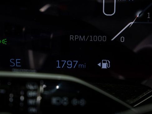 Used 2026 Cadillac Escalade V w/ LPO, ONYX Package image 12