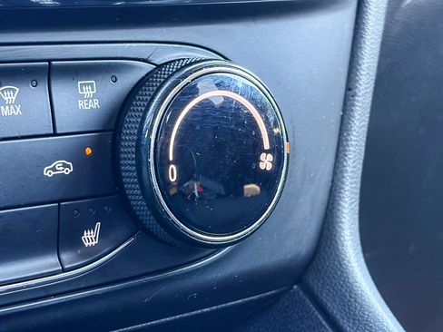 Used 2024 Buick Encore GX Preferred w/ Comfort Package AWD/4WD image 26