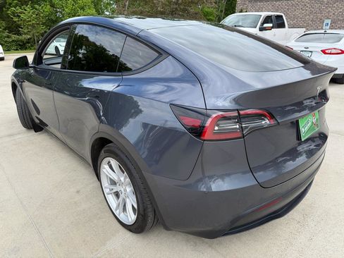 Used 2023 Tesla Model Y Long Range image 7