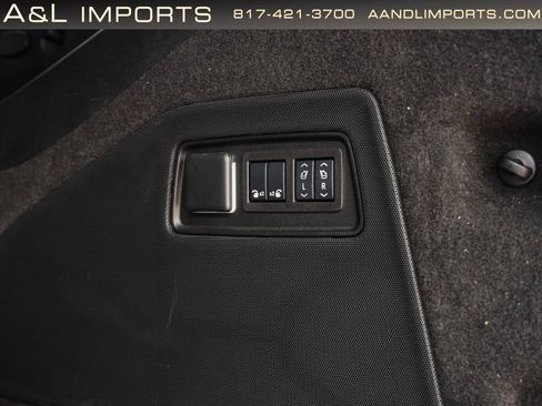 Used 2024 Cadillac Escalade ESV Premium Luxury w/ Performance Package AWD/4WD image 68