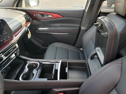 New 2026 Chevrolet Traverse Z71 image 27