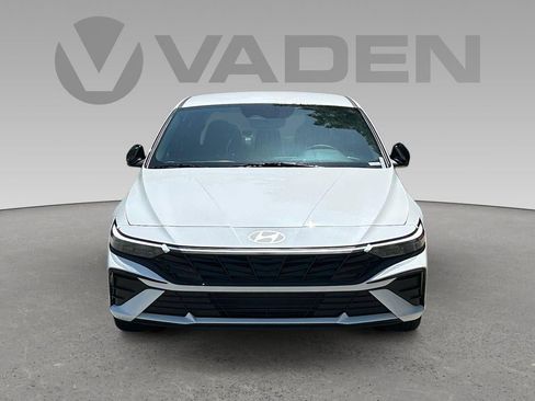 New 2025 Hyundai Elantra Sport FWD image 46
