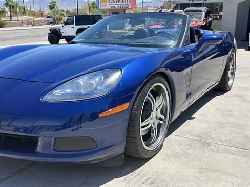 Used 2005 Chevrolet Corvette Convertible w/ Preferred Equipment Group RWD image 10