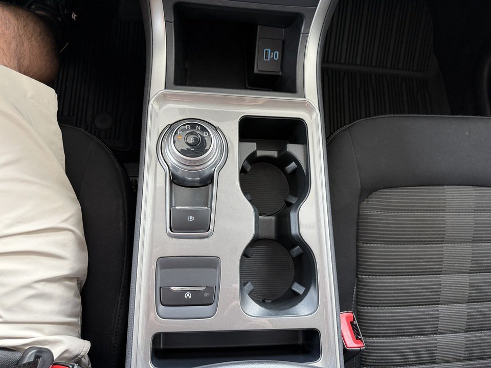 Used 2024 Ford Edge SEL w/ Cargo Accessory Package AWD/4WD image 21