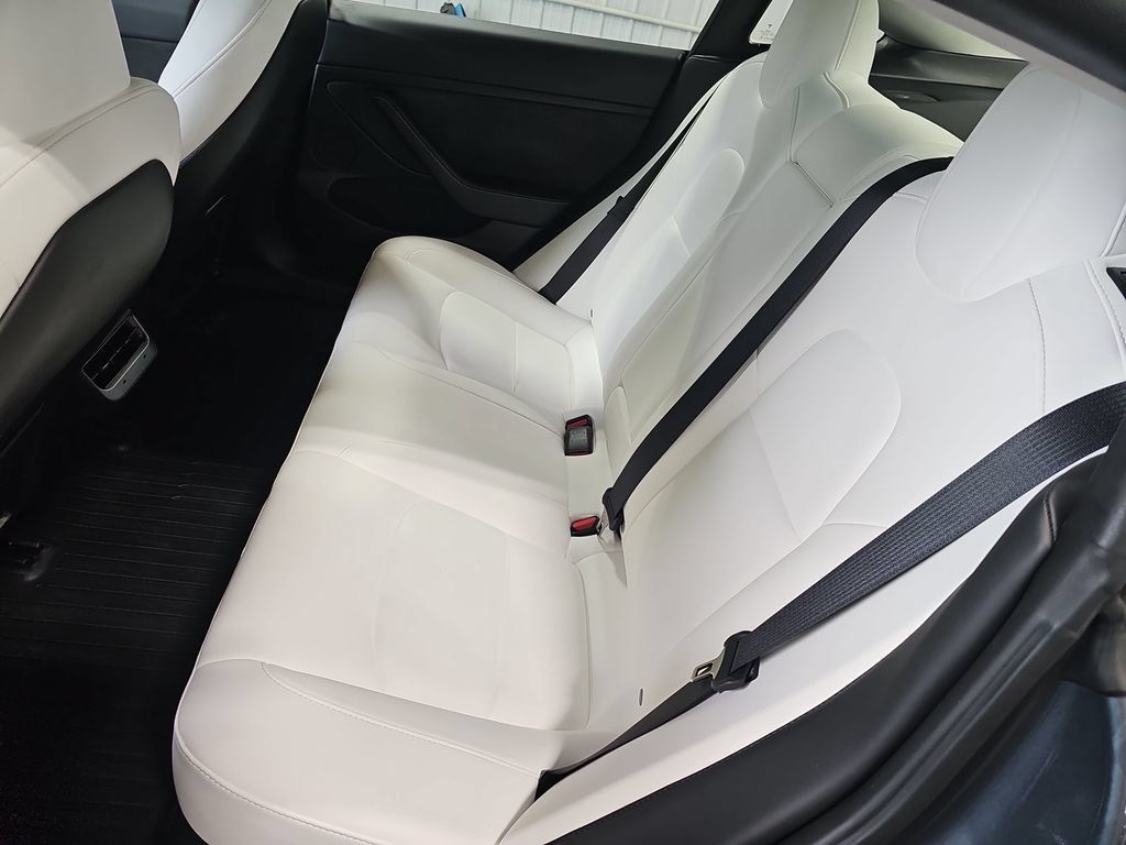 Used 2023 Tesla Model 3 Standard Range RWD image 14