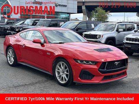 Used 2025 Ford Mustang GT Premium RWD image 1