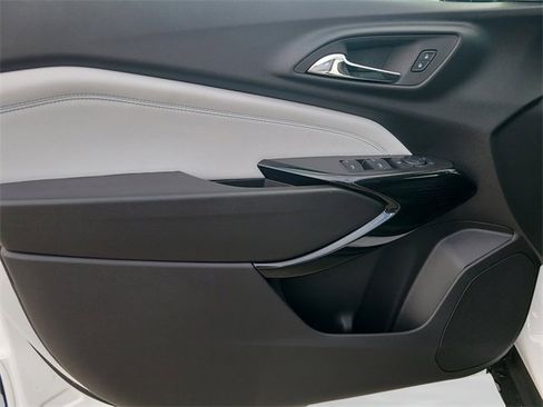 New 2026 Chevrolet Trax LT image 29