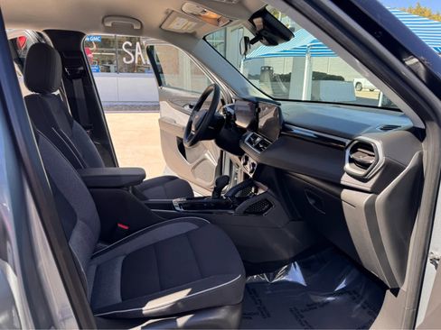 Used 2026 Chevrolet TrailBlazer LS image 13