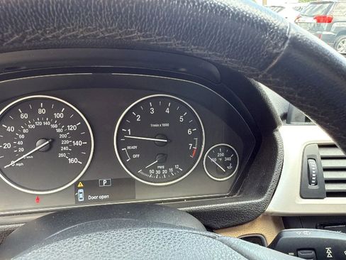 Used 2015 BMW 320i xDrive Sedan AWD/4WD image 17