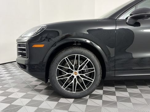 New 2026 Porsche Cayenne Coupe AWD/4WD image 24