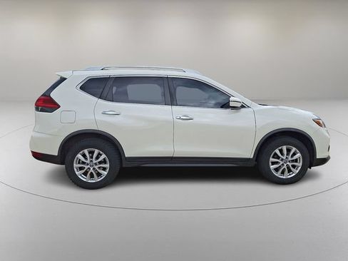 Used 2017 Nissan Rogue SV AWD/4WD image 12
