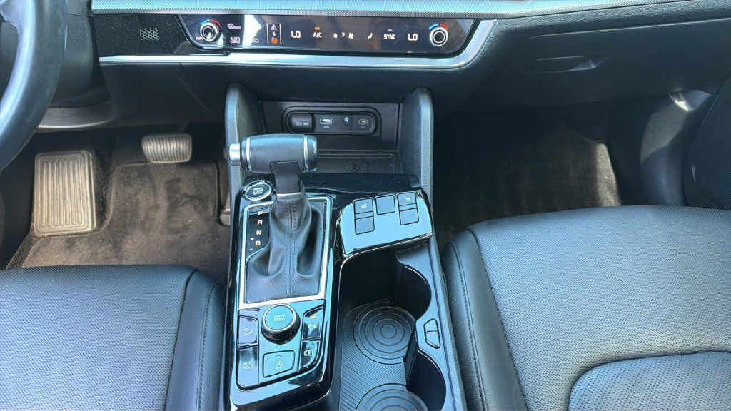 Used 2024 Kia Sportage SX FWD image 21